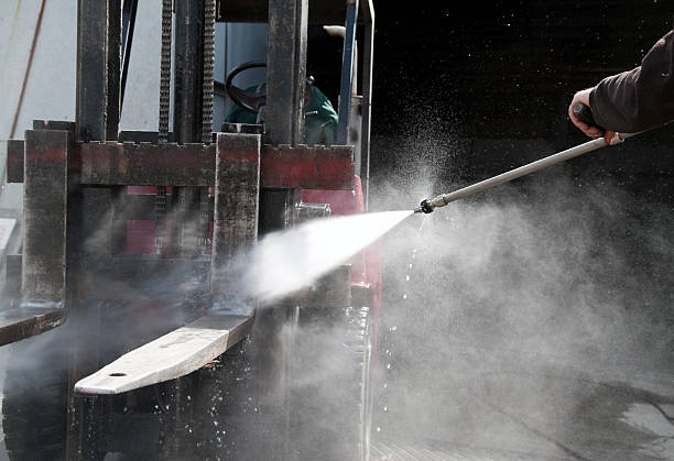 Best Machinery and Equipment Cleaning  in Charlotte, TX